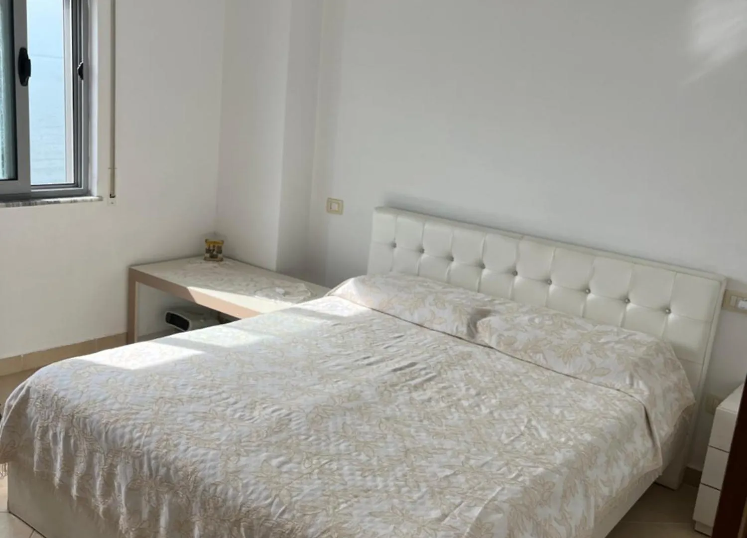 Sun, Sea And Serenity - Beachfront Apt With Sunset Views And Soothing Waves Durrës 0*,