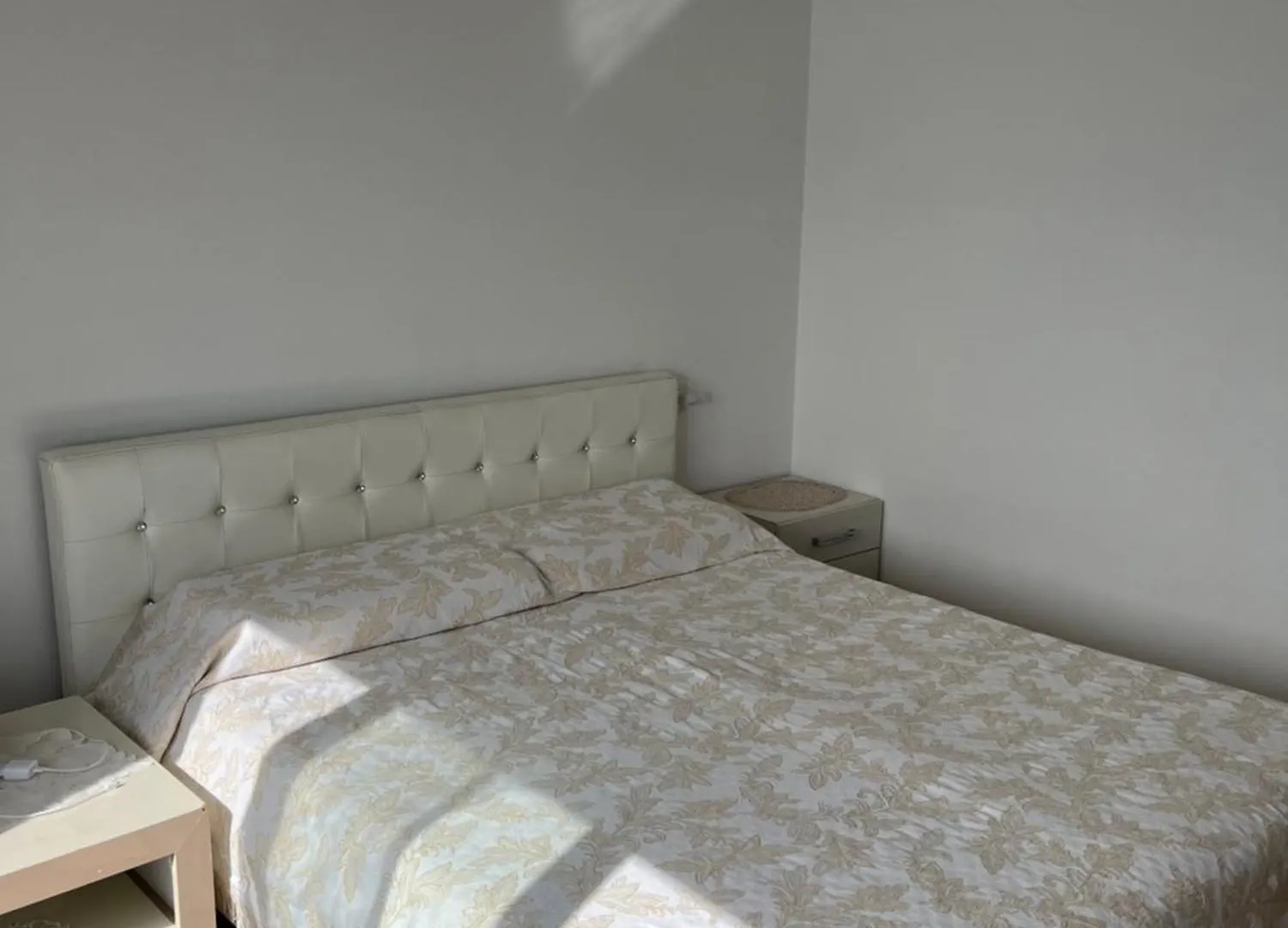 Sun, Sea And Serenity - Beachfront Apt With Sunset Views And Soothing Waves Durrës 公寓